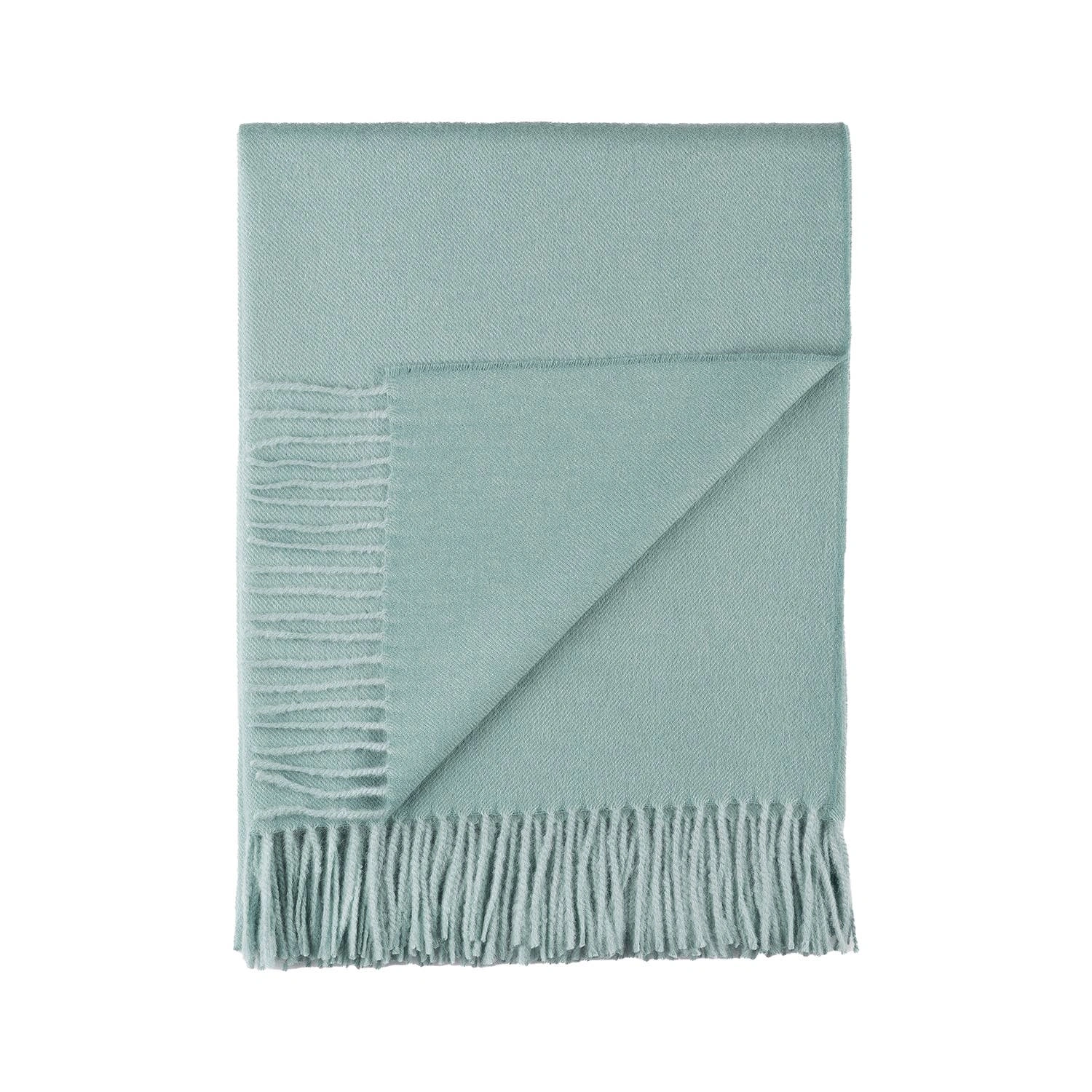 Luxurious Sea Glass Alpaca Throw – Wrap Your Little One in Comfort!